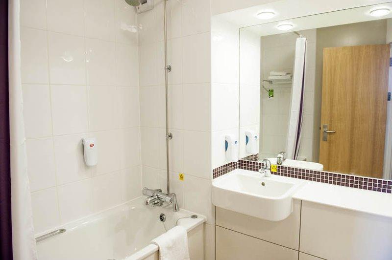 Premier Inn Glasgow Airport بيزلي المظهر الخارجي الصورة